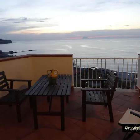 Apartment - Exclusive In The Old Town Sea View