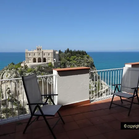 - Exclusive In The Old Town Sea View Appartement *
