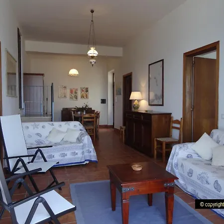 - Exclusive In The Old Town Sea View Apartment *