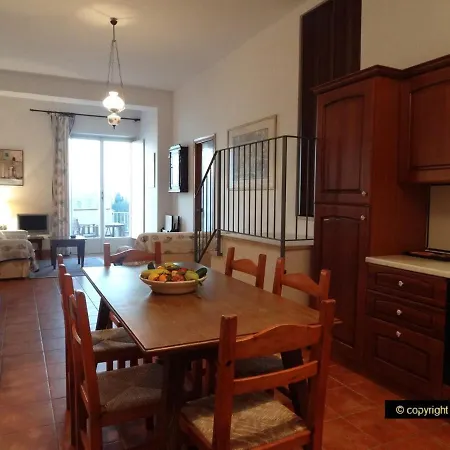 - Exclusive In The Old Town Sea View * Tropea