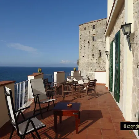 Apartment - Exclusive In The Old Town Sea View *