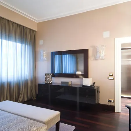 - Exclusive In The Old Town Tropea